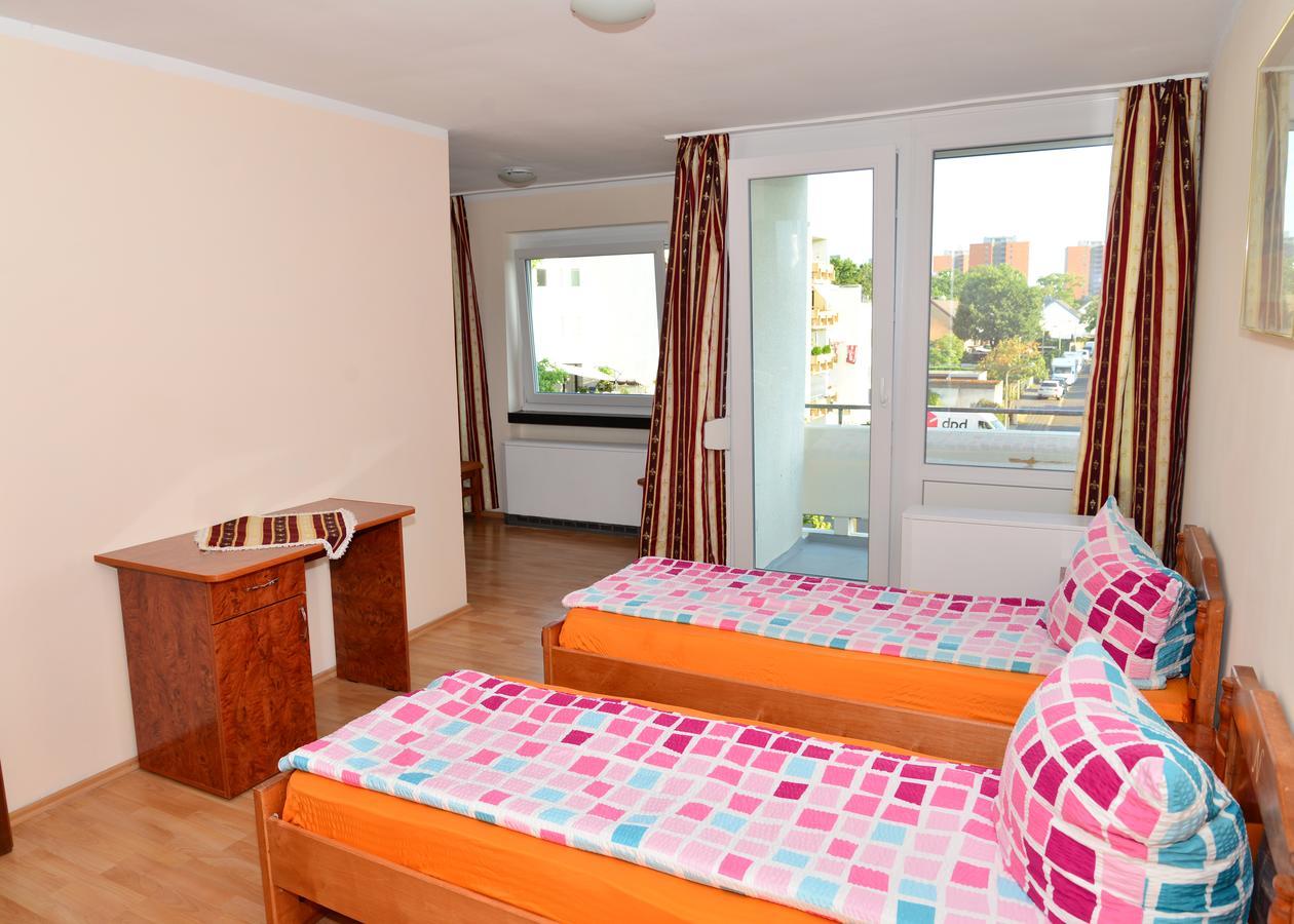 Hotel Noa Nuremberg Bagian luar foto